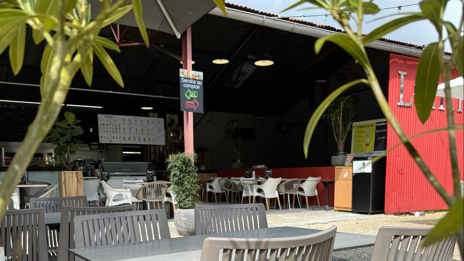 Lunch Café · Photos 2